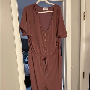Kaleigh 2X Dusty Rose Buttoned Jumpsuit. Excellent condition!